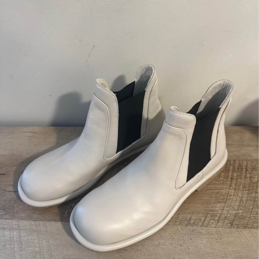 Zara White and Black Ankle Boots